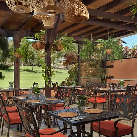 Garden Eco Hotel