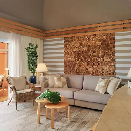 فندق Garden Eco & 4*